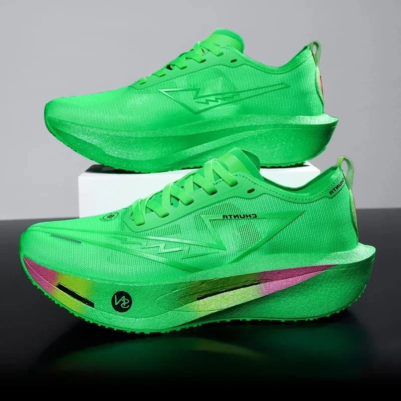 Chaussures de course à pied avec semelle en carbone, spécialité marathon, hommes, sport, respirantes, légères, femmes, confortables,