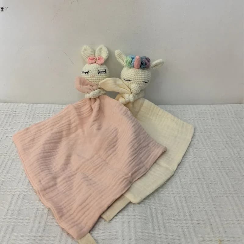 Couverture de sécurité personnalisée pour bébé, joli Animal, lapin, bavoir d'allaitement, serviette de sucette respirante, humeur infantile,