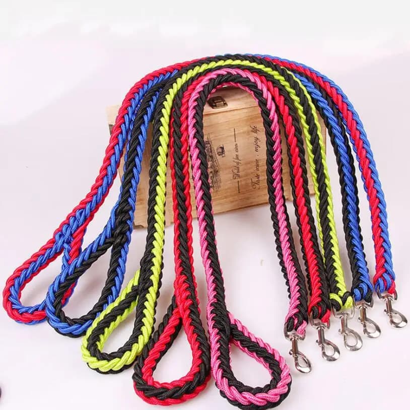 Laisse tricotée à la main pour grand chien, 1.2M de long, corde en Nylon, boucle en fer, corde de Traction pour animaux de compagnie, pour chiens de