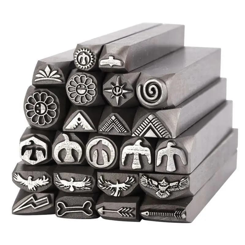 Moules d'estampage de bijoux pour bracelets et colliers en or et argent avec motifs d'aigle Outils de gravure de bijoux