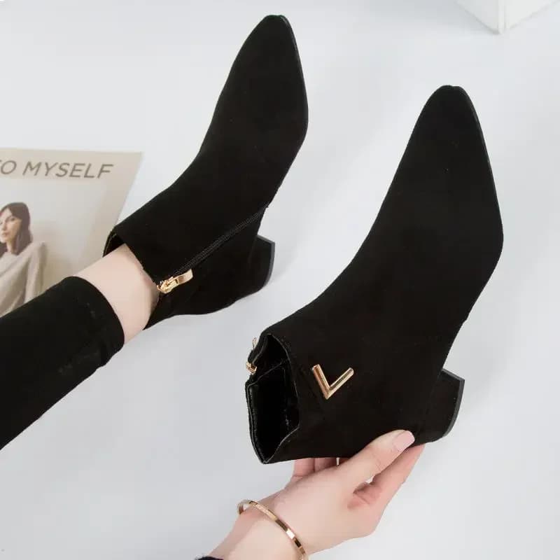Mode femmes bottes décontracté en cuir bas talons hauts printemps chaussures femme bout pointu en caoutchouc bottines noir rouge Zapatos Mujer785