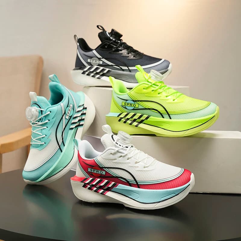 Chaussures de course à boucle rotative pour garçons, maille respirante, semelle épaisse absorbant les chocs, idéales pour les activités sportives