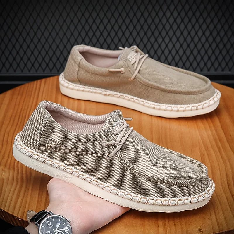 Chaussures en toile denim décontractées pour hommes, baskets plates, mocassins légers, design britannique, grande taille, nouvelle mode
